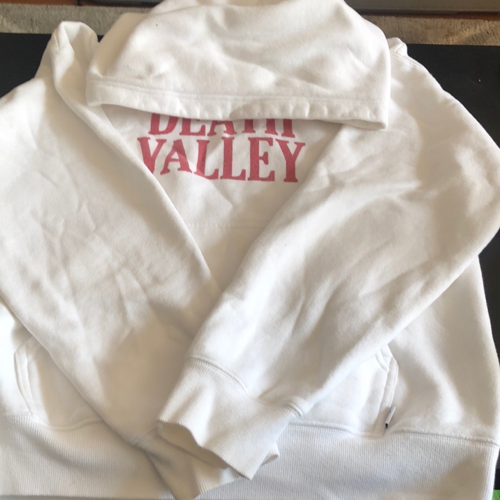TNA WHITE Fleece for women size medium.